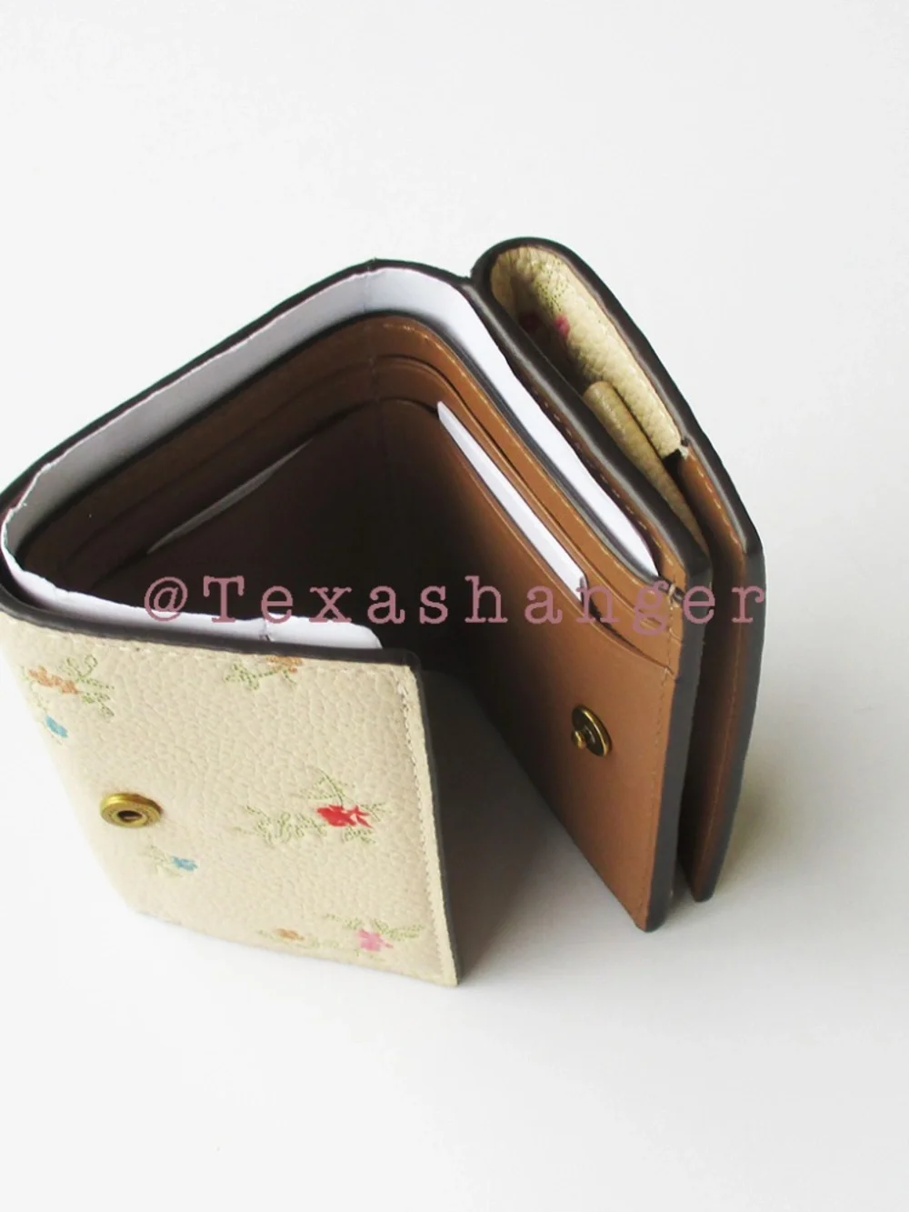 Coach NWT Floral PRT Trifold Origami Coin Wallet Ivory